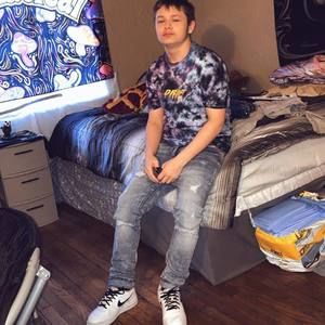 Meet your Posher, Eric